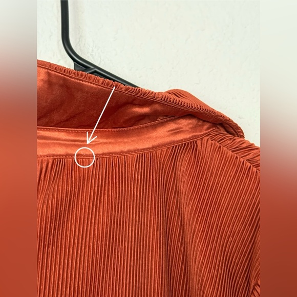 Anthropologie DOLAN lettuce-hem button down top- Medium - Picture 15 of 15